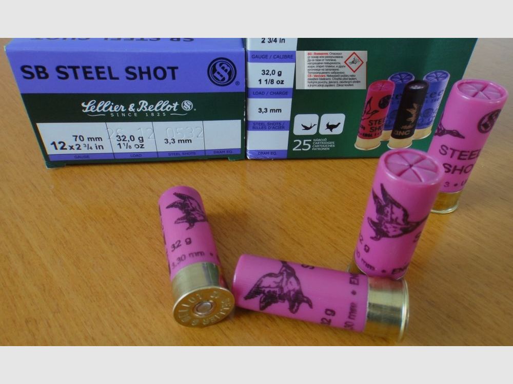 Sellier & Bellot Hunting Steel 12/70, Shot Size 3.3mm, image 1 of 2