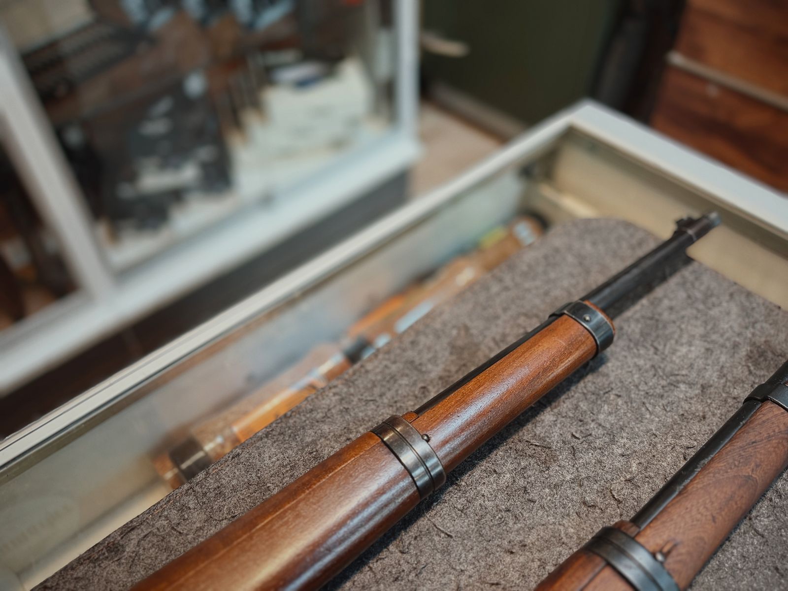 Conjunto de armas históricas – Suhl W625C (.22 l.r.) y 2× Haenel Sportmodell 33 Patente Schmeisser