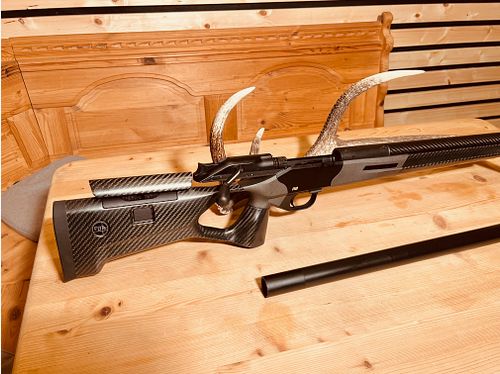Blaser R8 Ultimate Silence FBT crosse et FBT One silencieux
