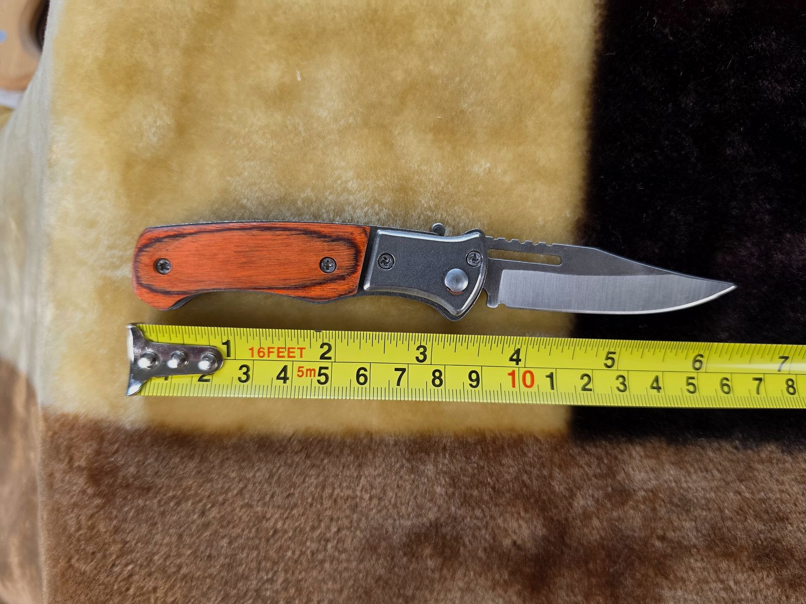 Kompaktes Klappmesser mit Echtholz-Griffschalen & Gürtelclip – EDC Taschenmesser, Bild 4 von 5