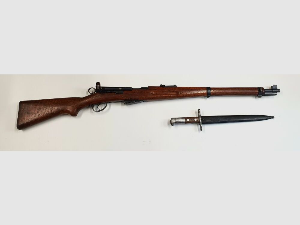 Bern Weapons Factory Repeating Rifle Bern Weapons Factory Swiss K11 Caliber 7.5x55 Swiss completely matching numbers + bayonet