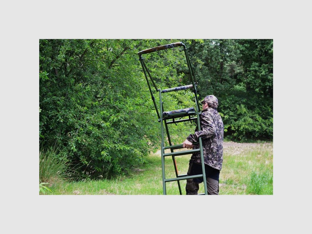 Farm-Land Ansitzleiter - Mobiler Ansitzbock 658