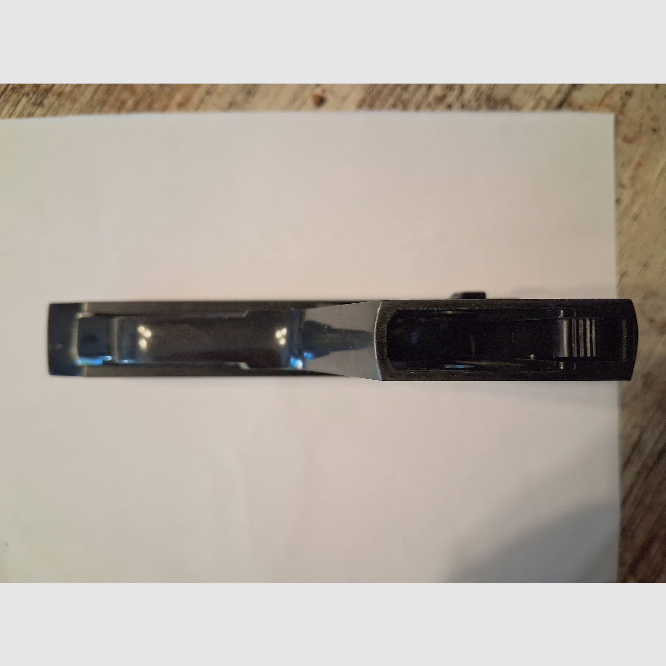 Collectionneurs attention !!! Röhm RG 8 (PTB-154), plaquettes en bois, chargeur de rechange, État TOP, jamais tiré