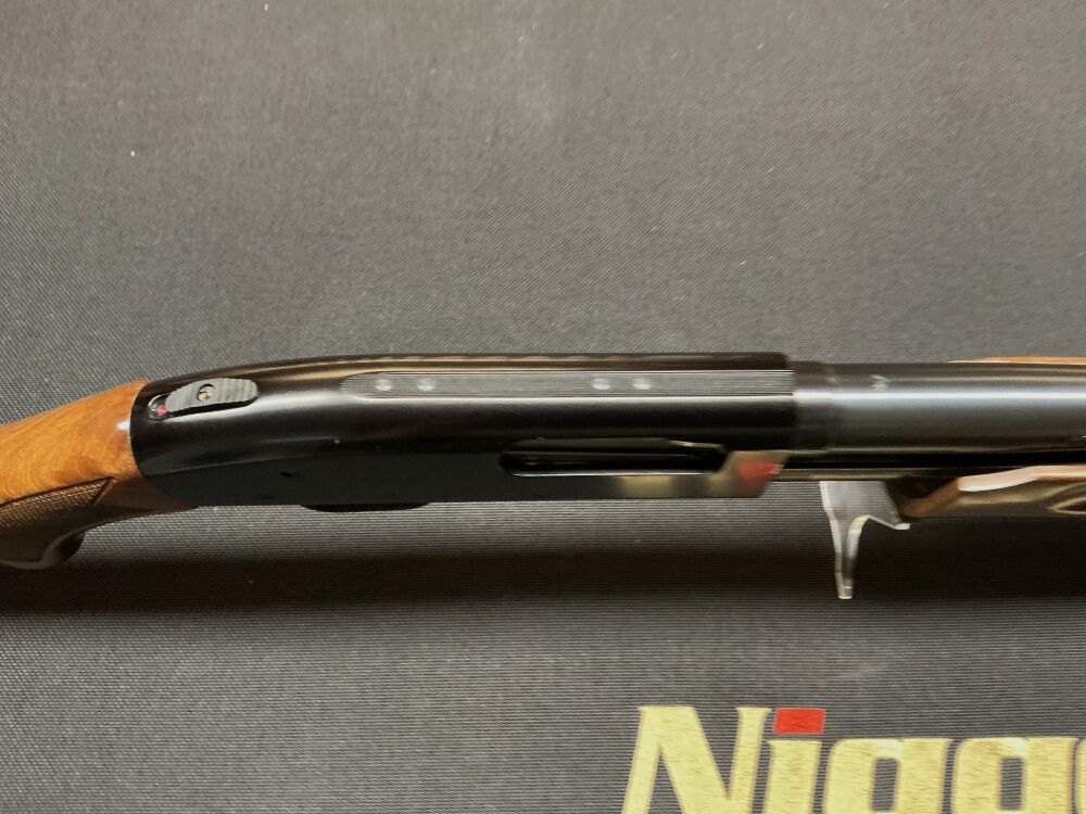 Mossberg zonder 12/76