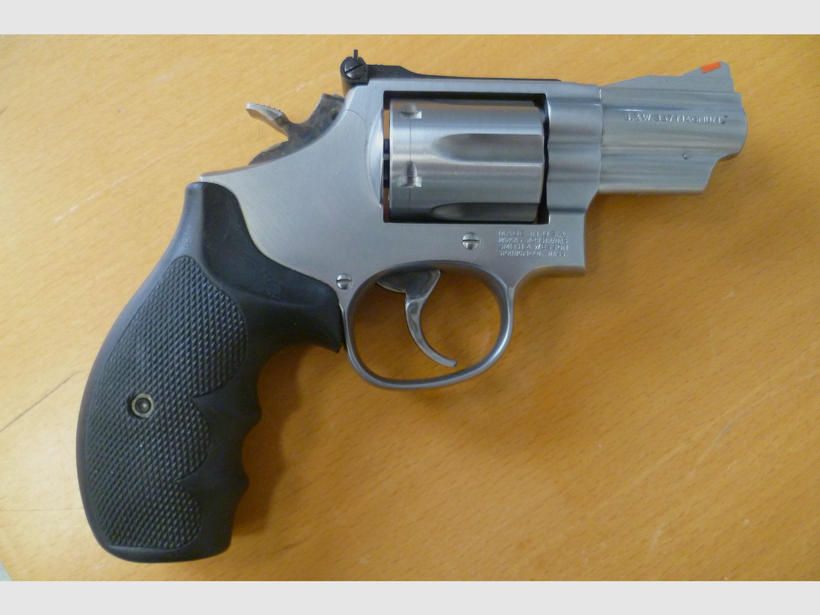 Revolver Smith & Wesson 66-4 .357 Mag. 2,5"