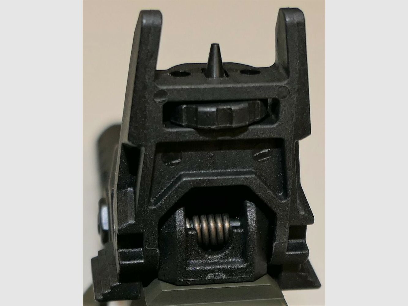 GWMH carabina autoloading GWMH SPC-HUNTER A4 10" (CARABINA PISTOLA SUIZA) OD-GREEN Cal.9x19 AR15 cargador Glock