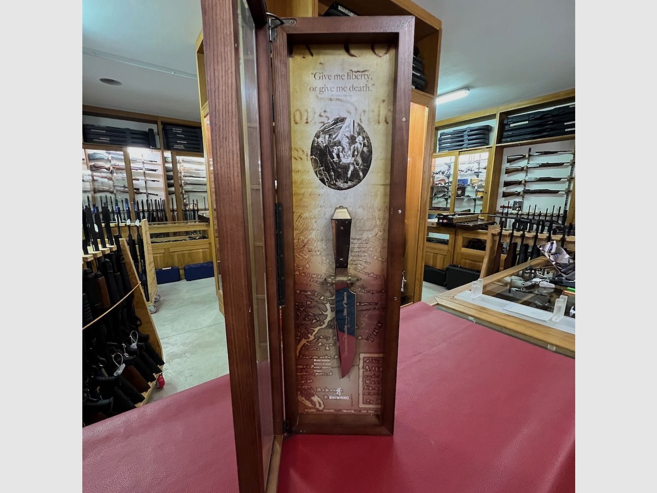 Browning Declaration of Independence Cased Commemorative Trade Knife, afbeelding 15 van 17