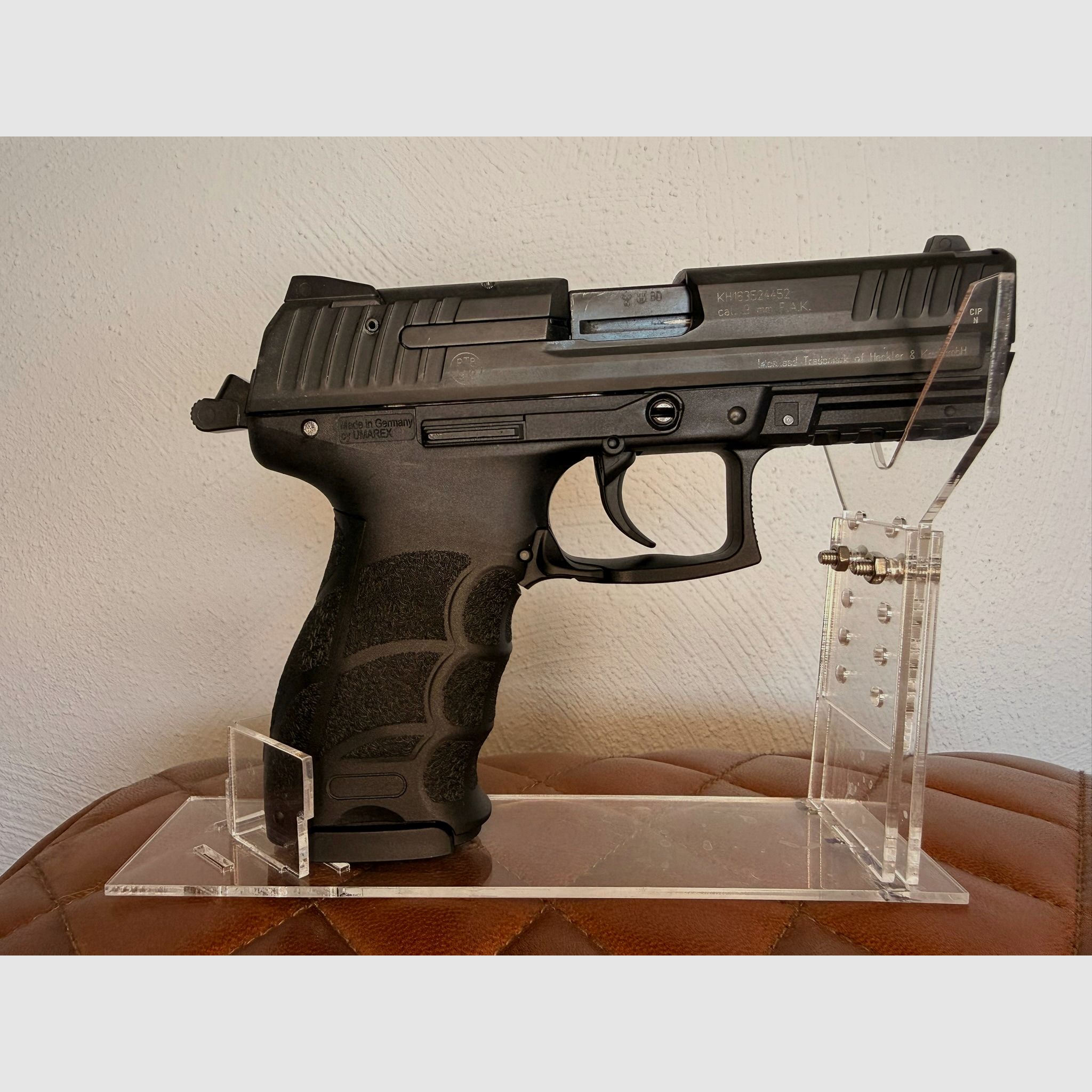 Heckler & Koch P30 Schreckschuss-pistool 9 mm P.A.K. geblauwild