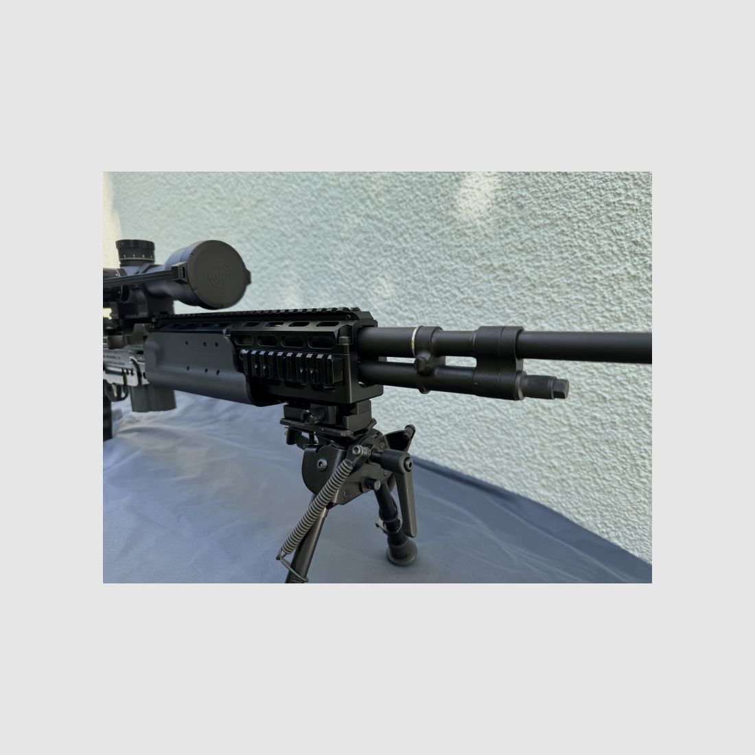 M14 mit EBR Chassis Sage International LDT 14z Battle Rifle