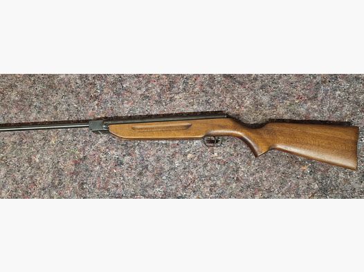 Karabinek pneumatyczny Slavia 630 model 77