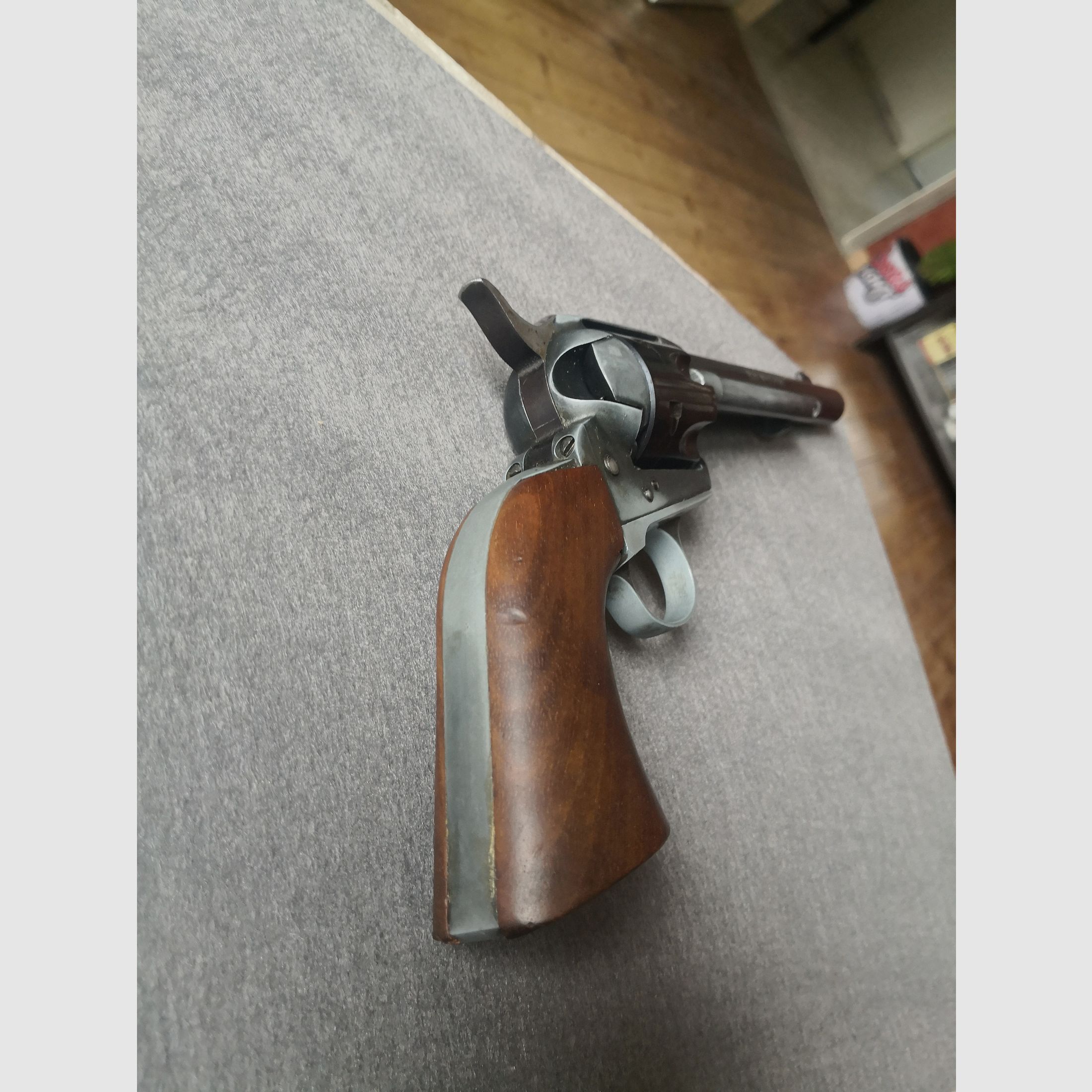 Western Six-Shooter von Arminius by  H. Weihrauch 9mm Knall