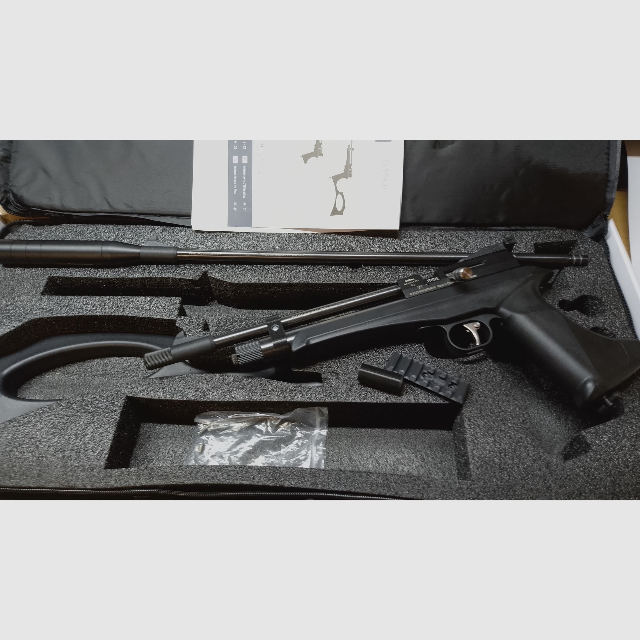 CO2 pistol and rifle Diana Chaser Rifle Set with suppressor caliber 4.5 mm