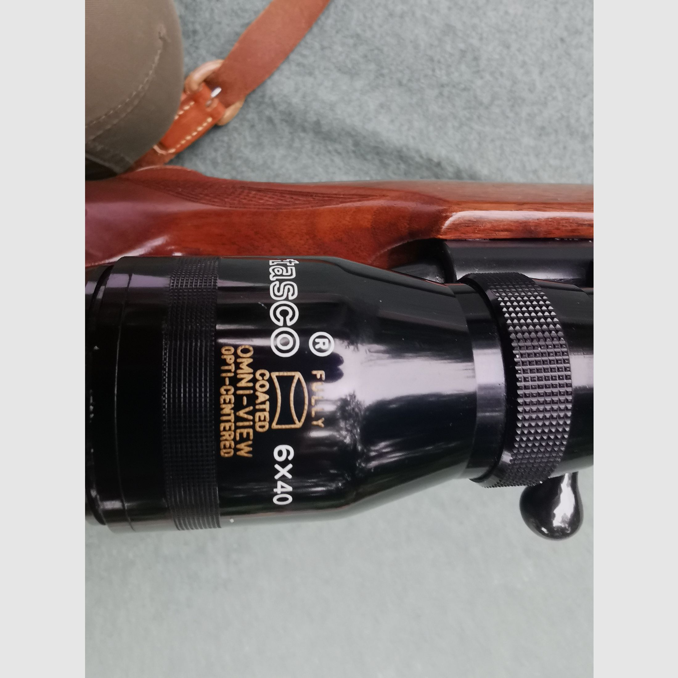 Repetierbüchse Kriegeskorte KK mit Tasco 6x40 und Schalldämpfer