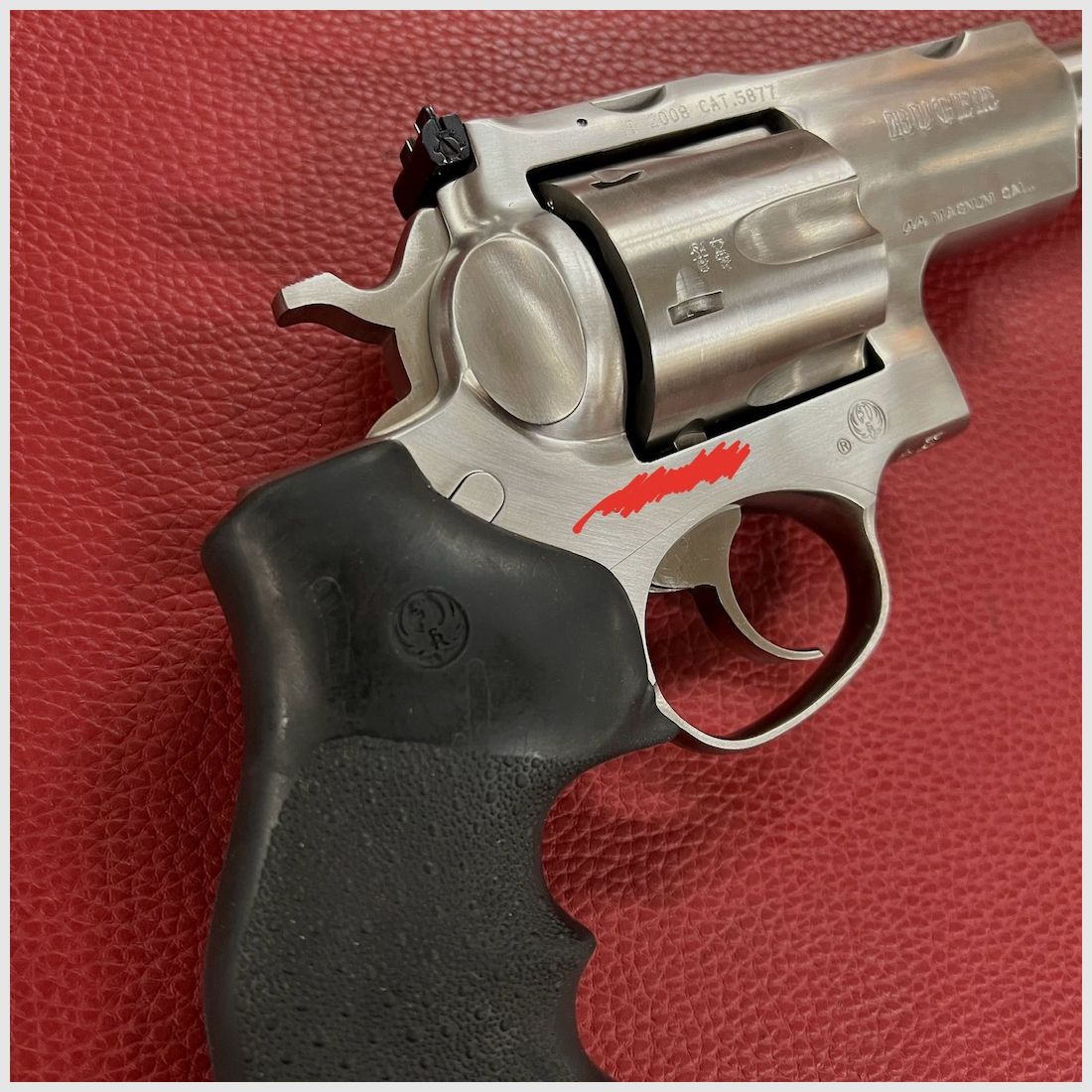 Ruger Super Redhawk, Bild 2 von 5