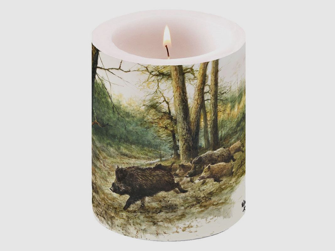 Pillar candle pig