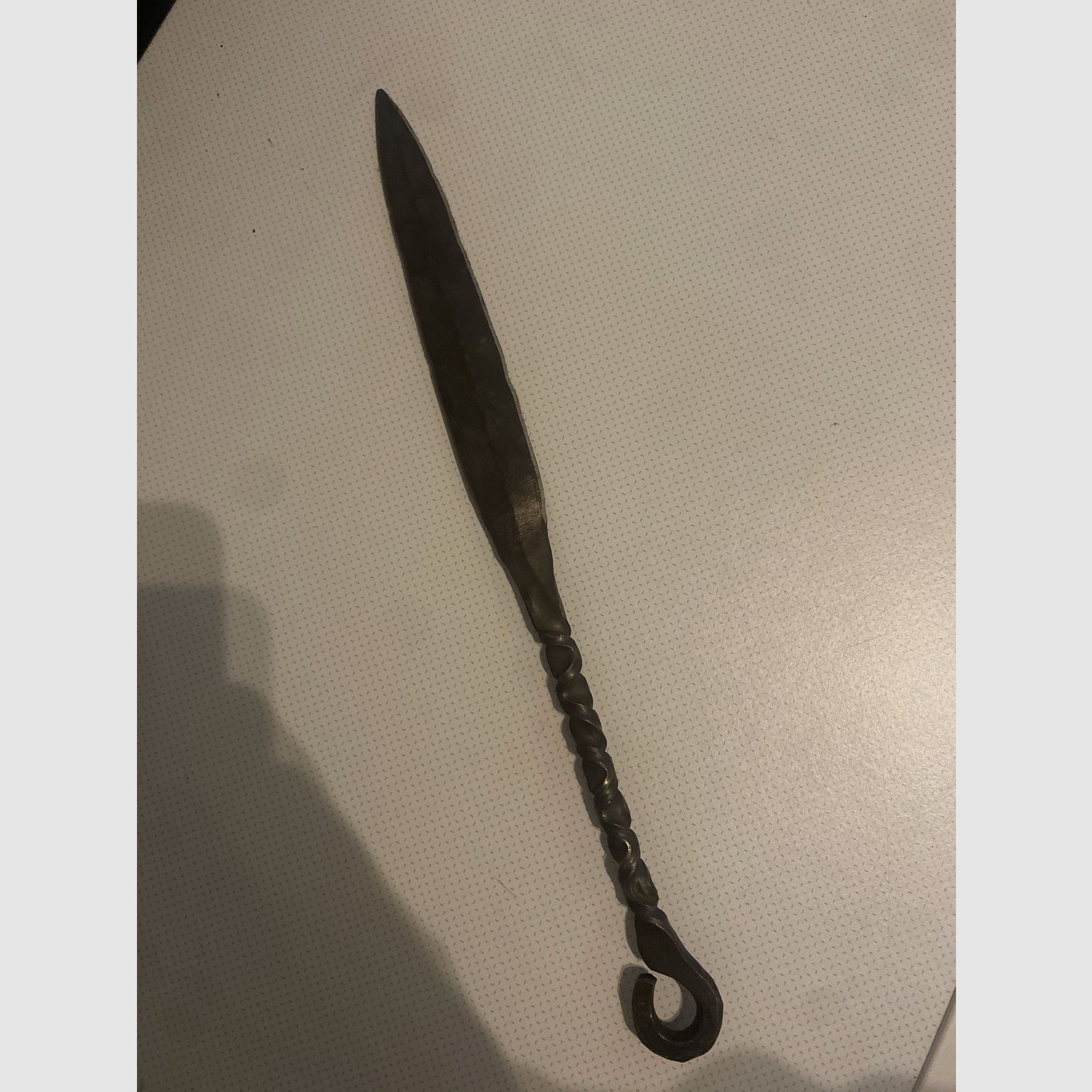 Wikinger Messer – handgeschmiedetes Unikat – 29 cm – Sammlerstück