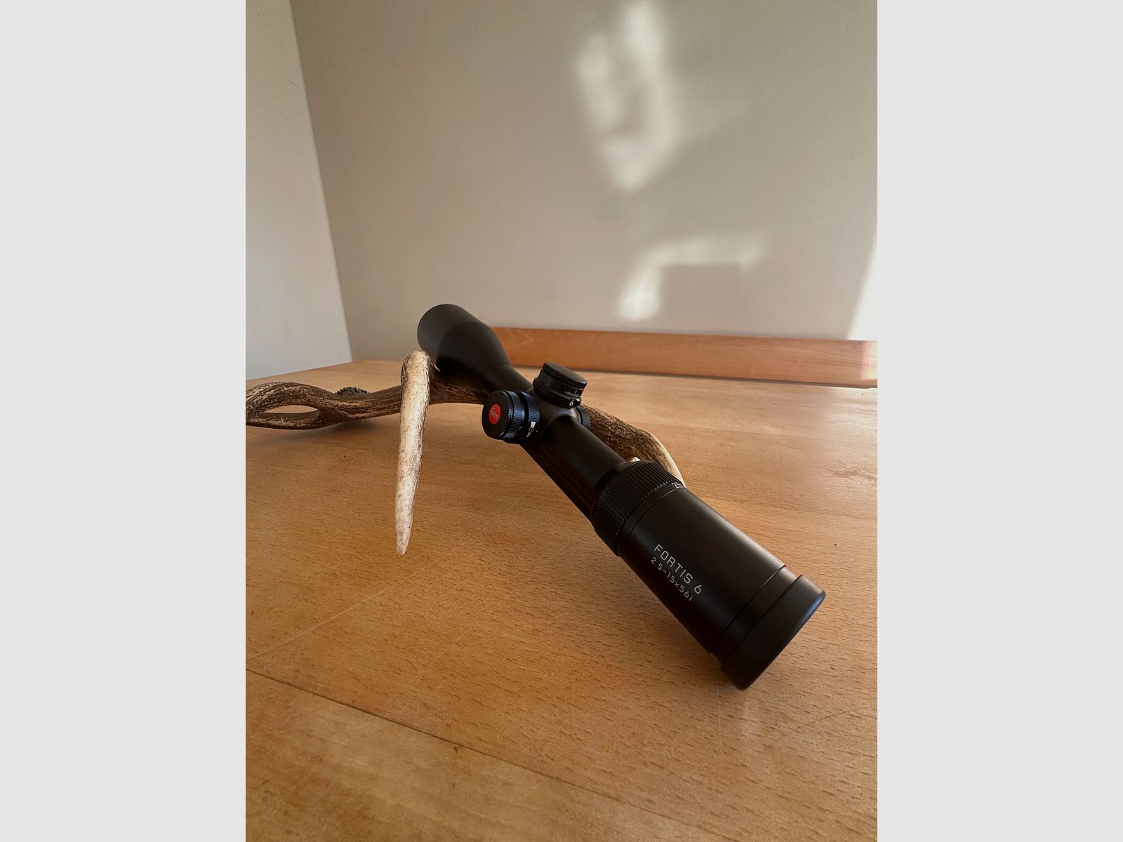 Leica Fortis 2.5-15x56 con BDC