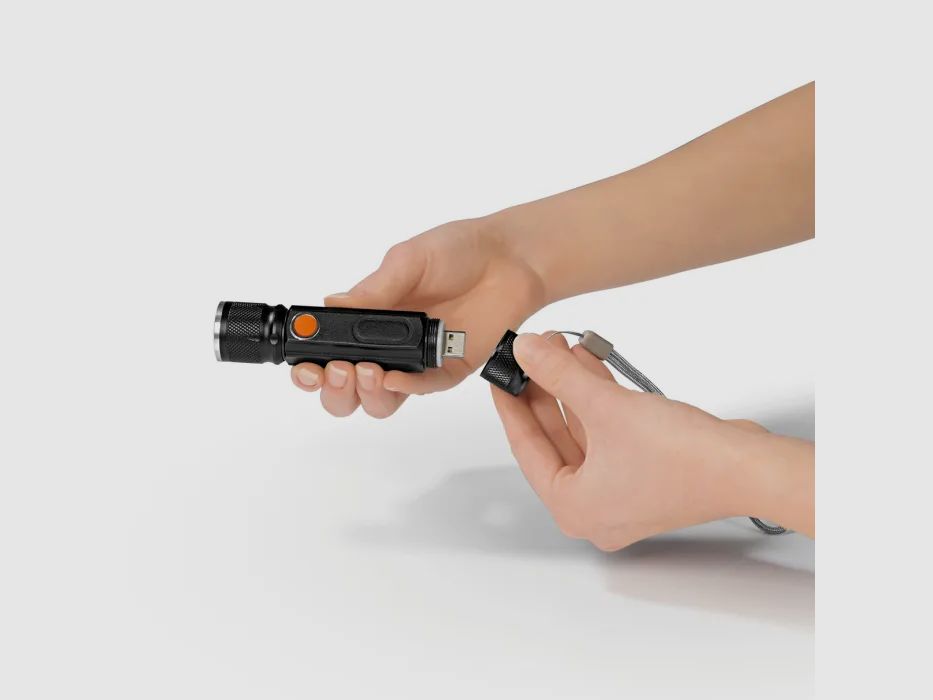 MAXXMEE Mini-Taschenlampe wiederaufladbar Schwarz