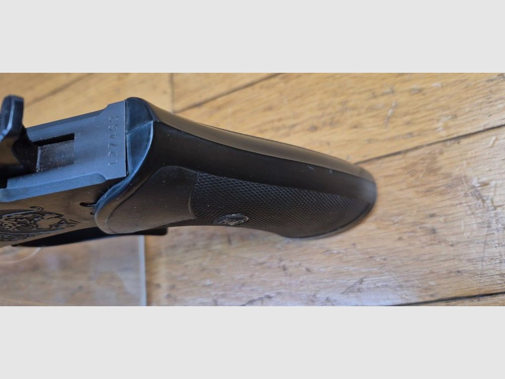 Sehr spielerische Pistole Thompson Center – Modell Contender – Lauf 10 Zoll – Kaliber 30-30 oder 30WCF – Waffe von Rochester aus Anfang 1979 – Sehr schönes Holz – Sehr gut angepasster Pachmayr-Griff – Wunderschöner oktagonaler Lauf – Exzellente Mechanik und Abzug – Schöne Trainings- und Präzisionswaffe – TBE/TBE+, Bild 17 von 30