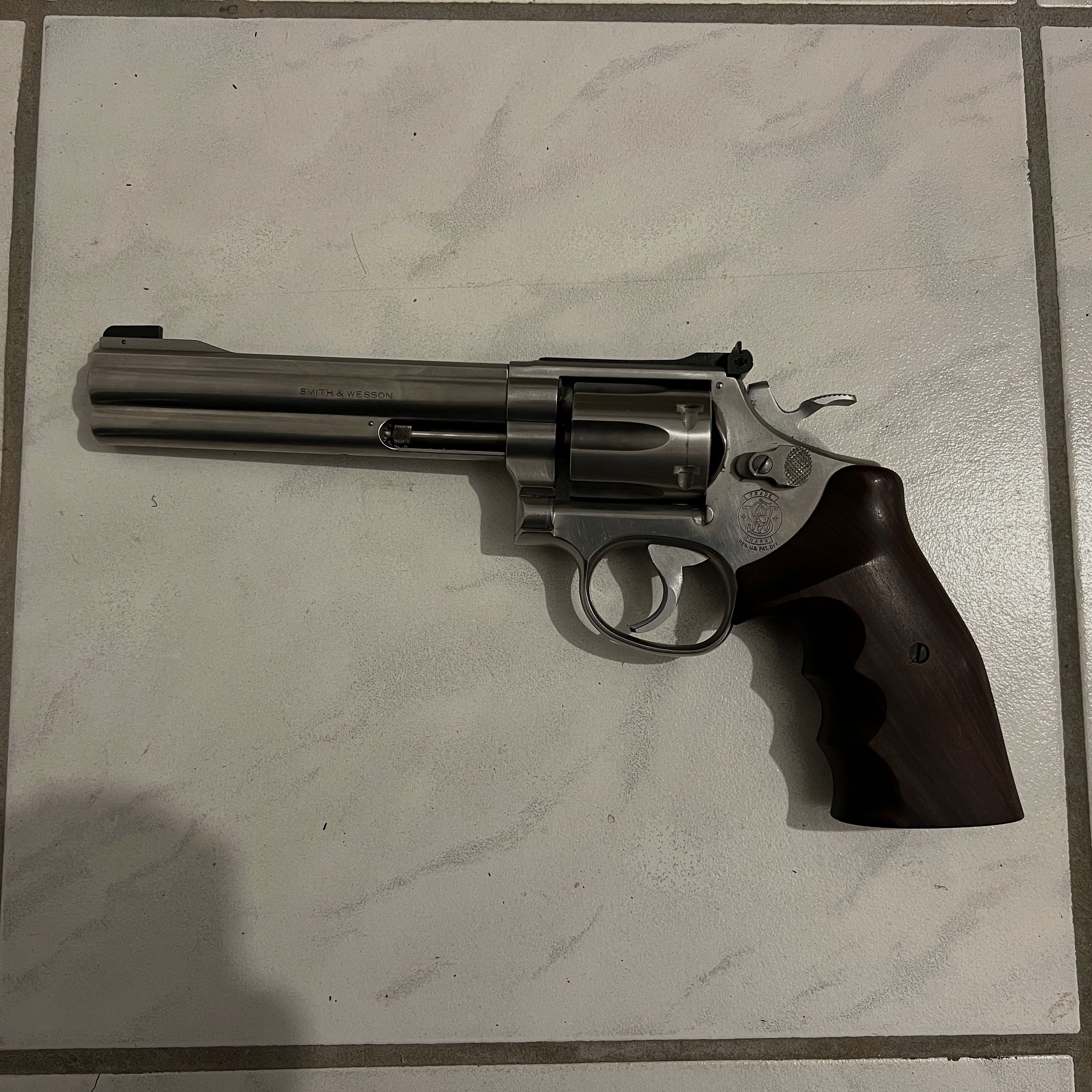 Smith&Wesson .22 lr lfb Revolver Modell 617-1