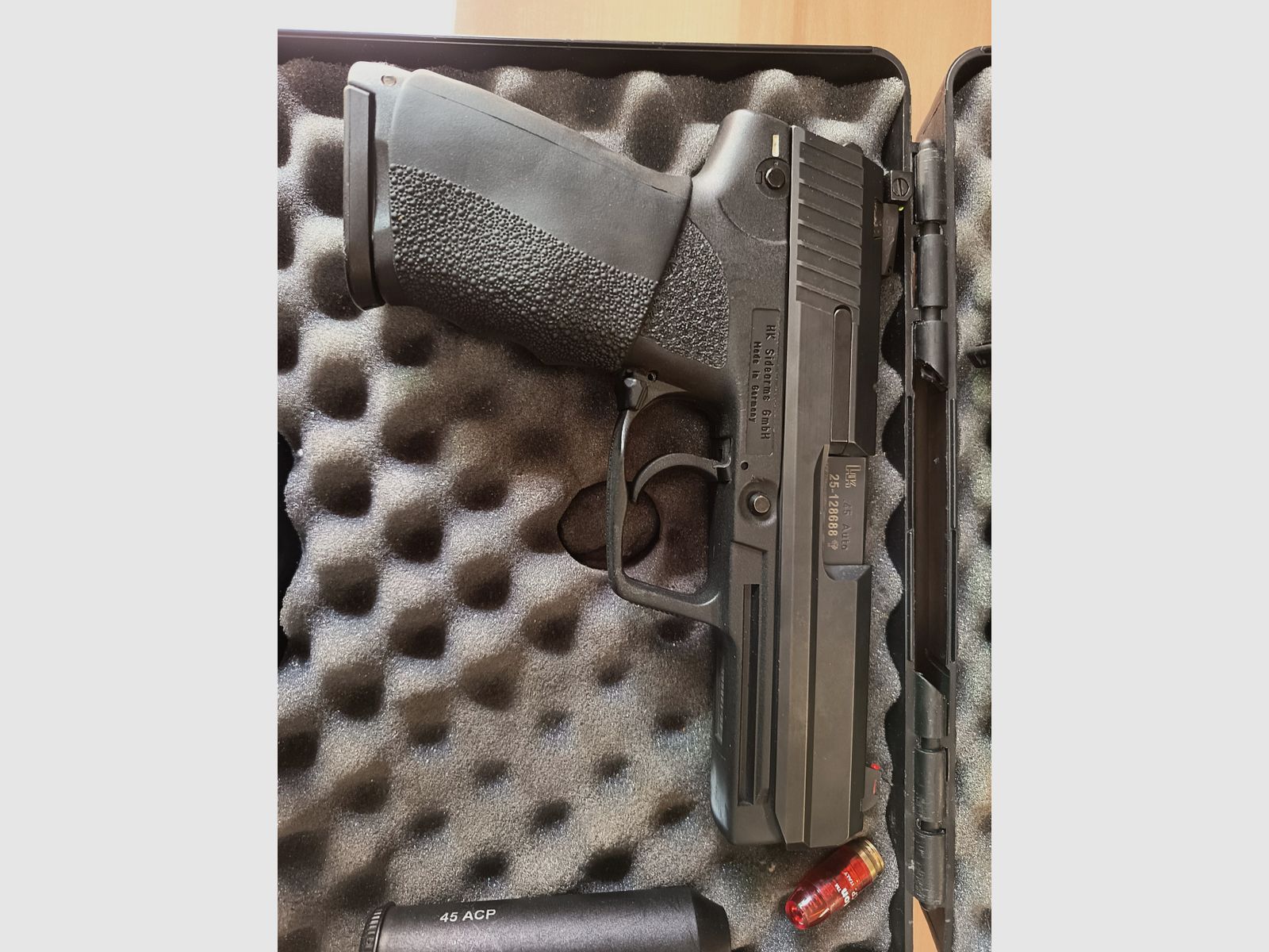 HK Hecler & KOCK USP Kaliber .45 ACP, Bild 4 von 8