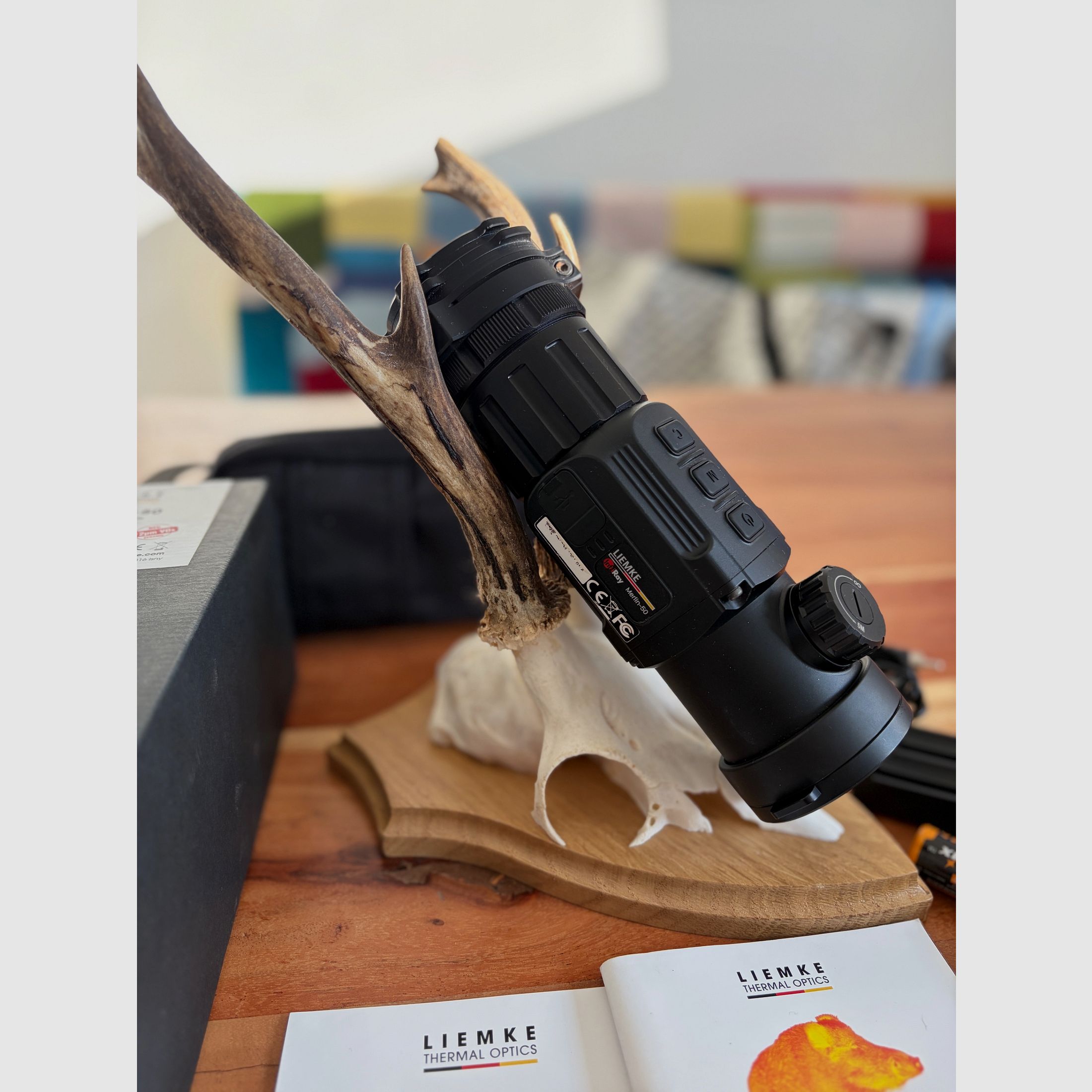 LIEMKE MERLIN 50 V2 dispositivo térmico frontal | estado TOP | 6 baterías + accesorios completos, imagen 9 de 9