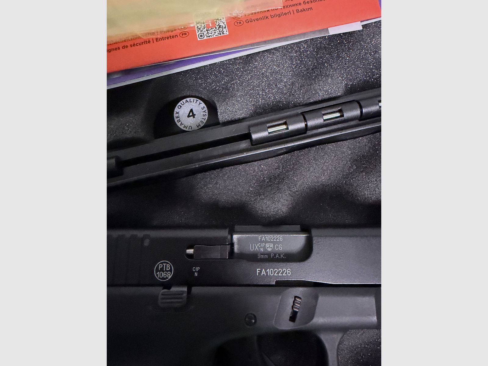 Umarex Glock 17 Gen. 5 – 9 mm P.A.K. – sehr guter Zustand – Festpreis, Bild 3 von 3