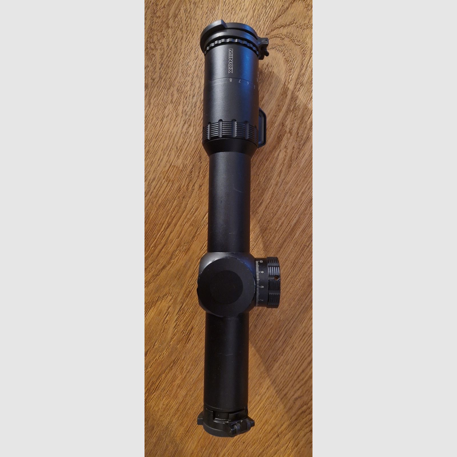 Minox ZP8, Bild 2 von 4