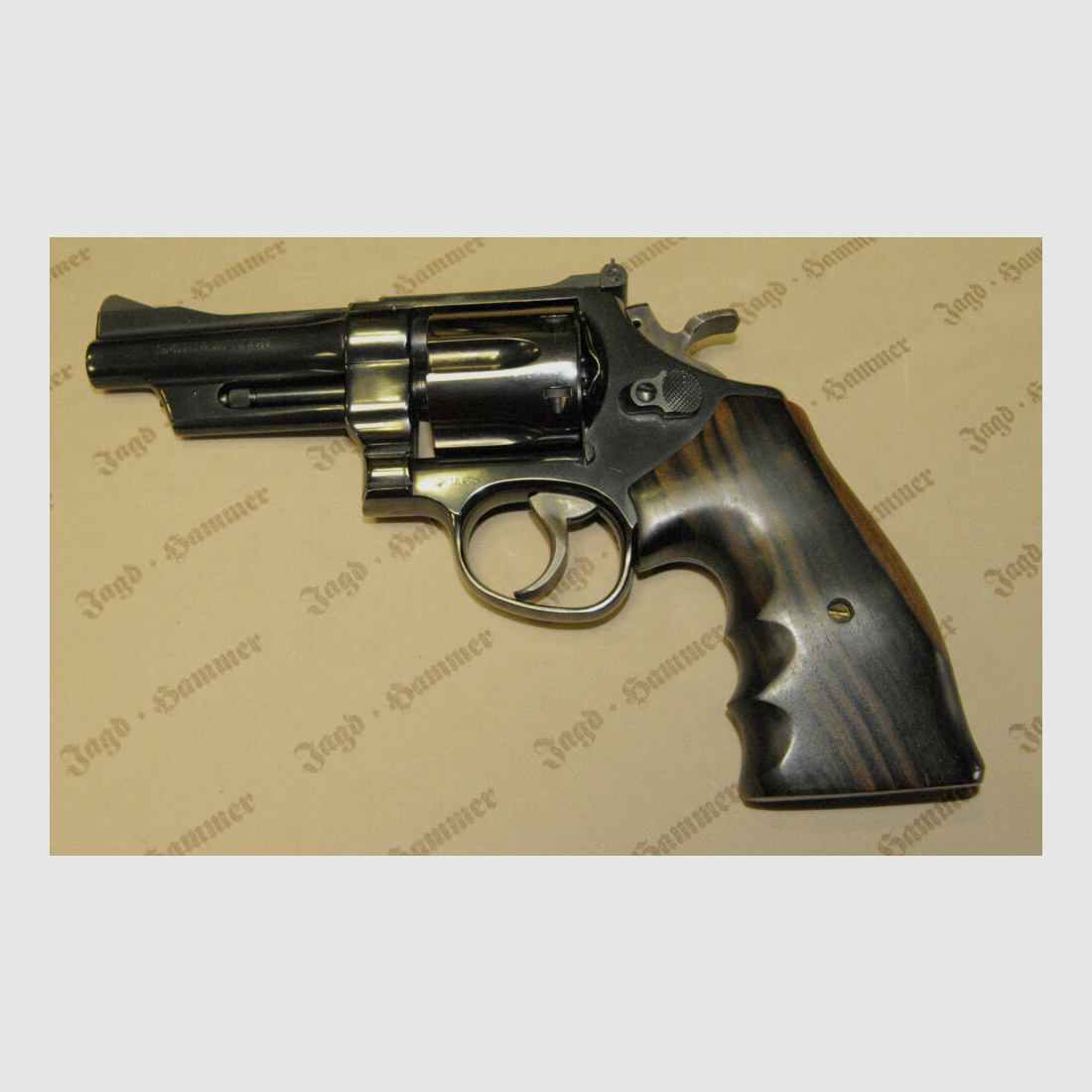 Smith & Wesson 27