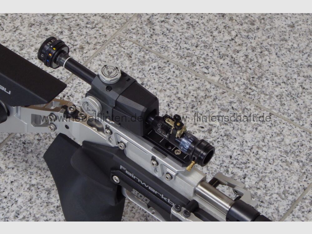 Feinwerkbau 800 X Alu Aufgelegtschießen, Rechtsausführung, Griff Größe L