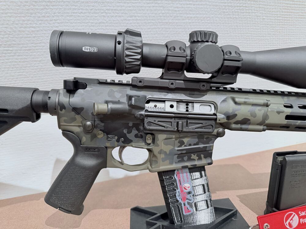 Savage Arms MSR10 Hunter Midnight Camo mit Meopta