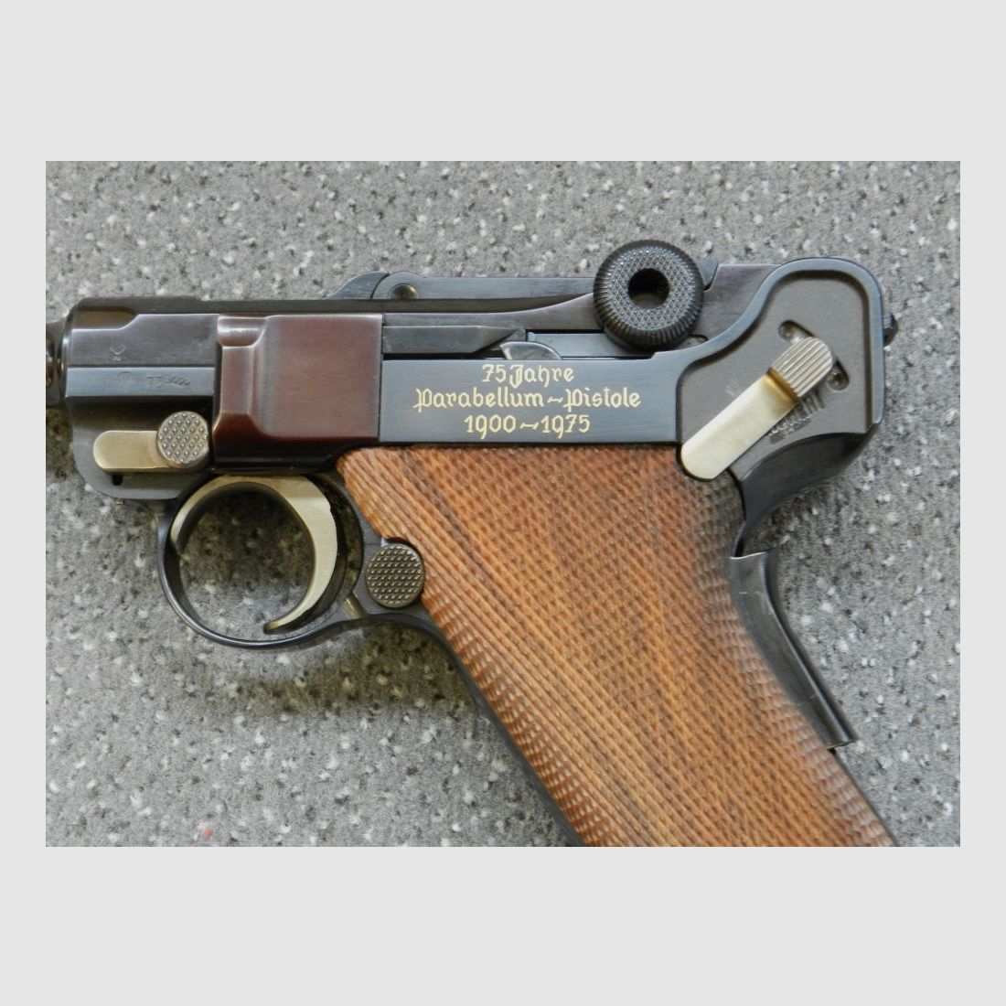 SONDERMODELL MAUSER 08 75 JAHRE PARABELLUM-PISTOLE 1900-1975