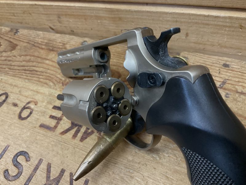 LEP Druckluft Revolver ME 38 Magnum Kal. 4,5mm, matt vernickelt mit Pumpe!!!