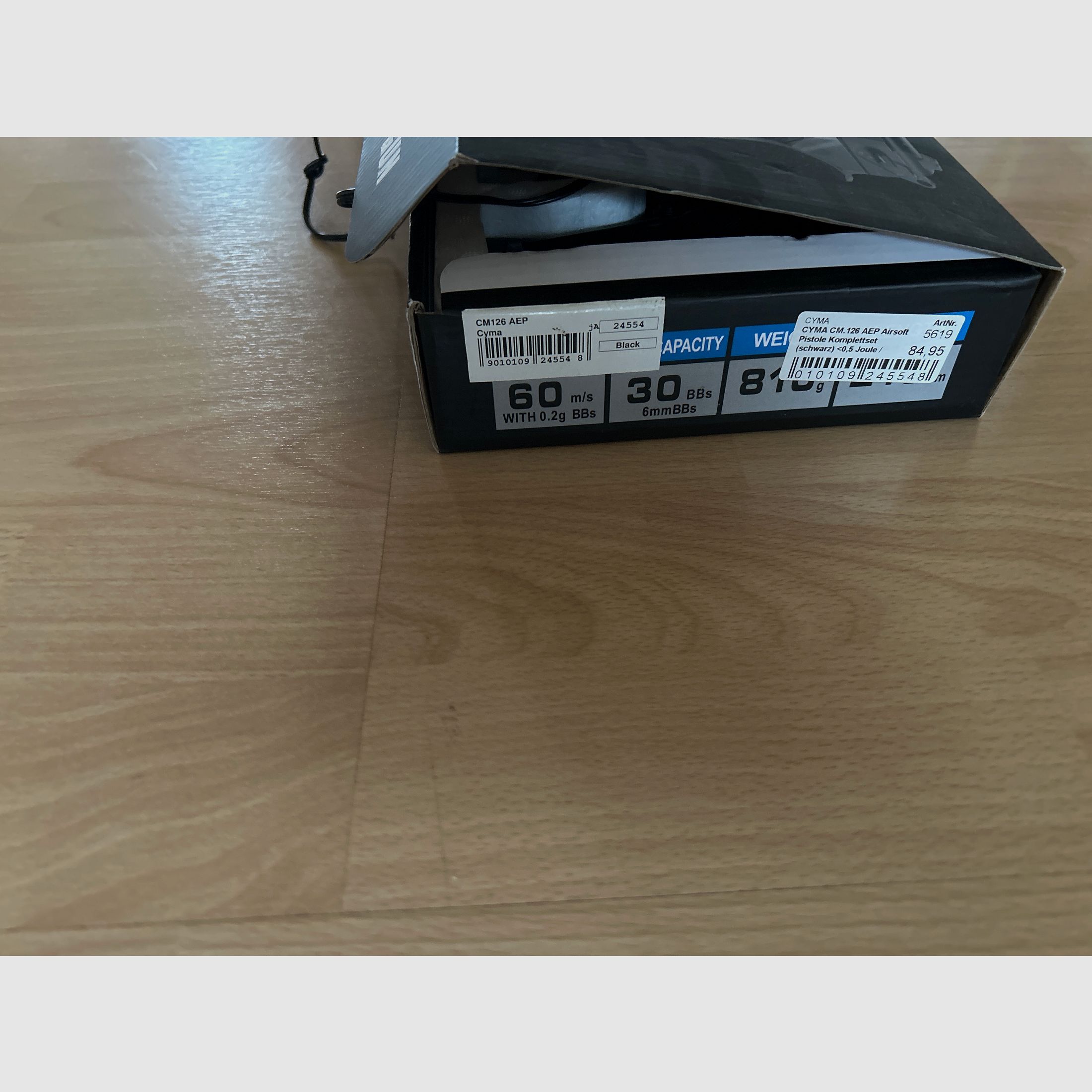 Pistola Airsoft CM. 126