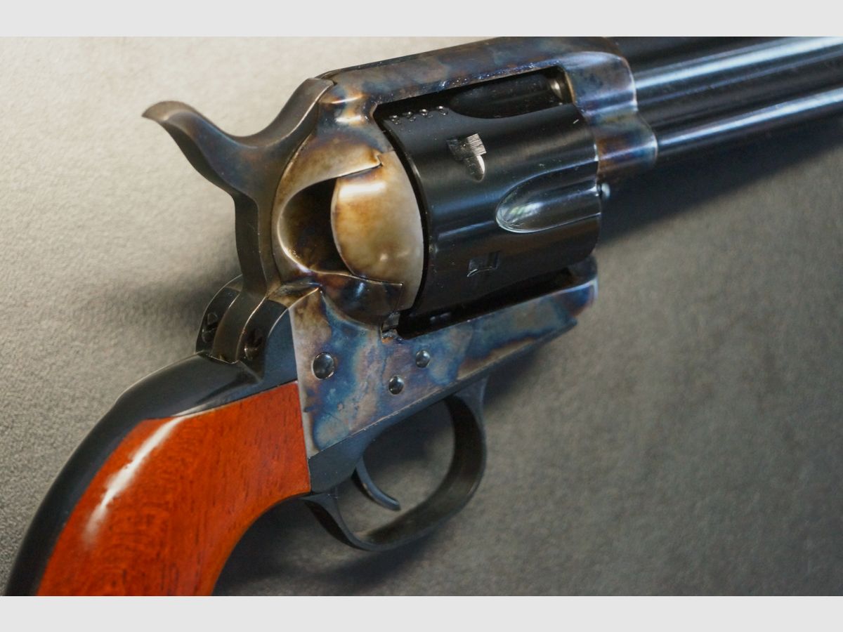 Uberti 1873 Cattleman 0408, afbeelding 2 van 8