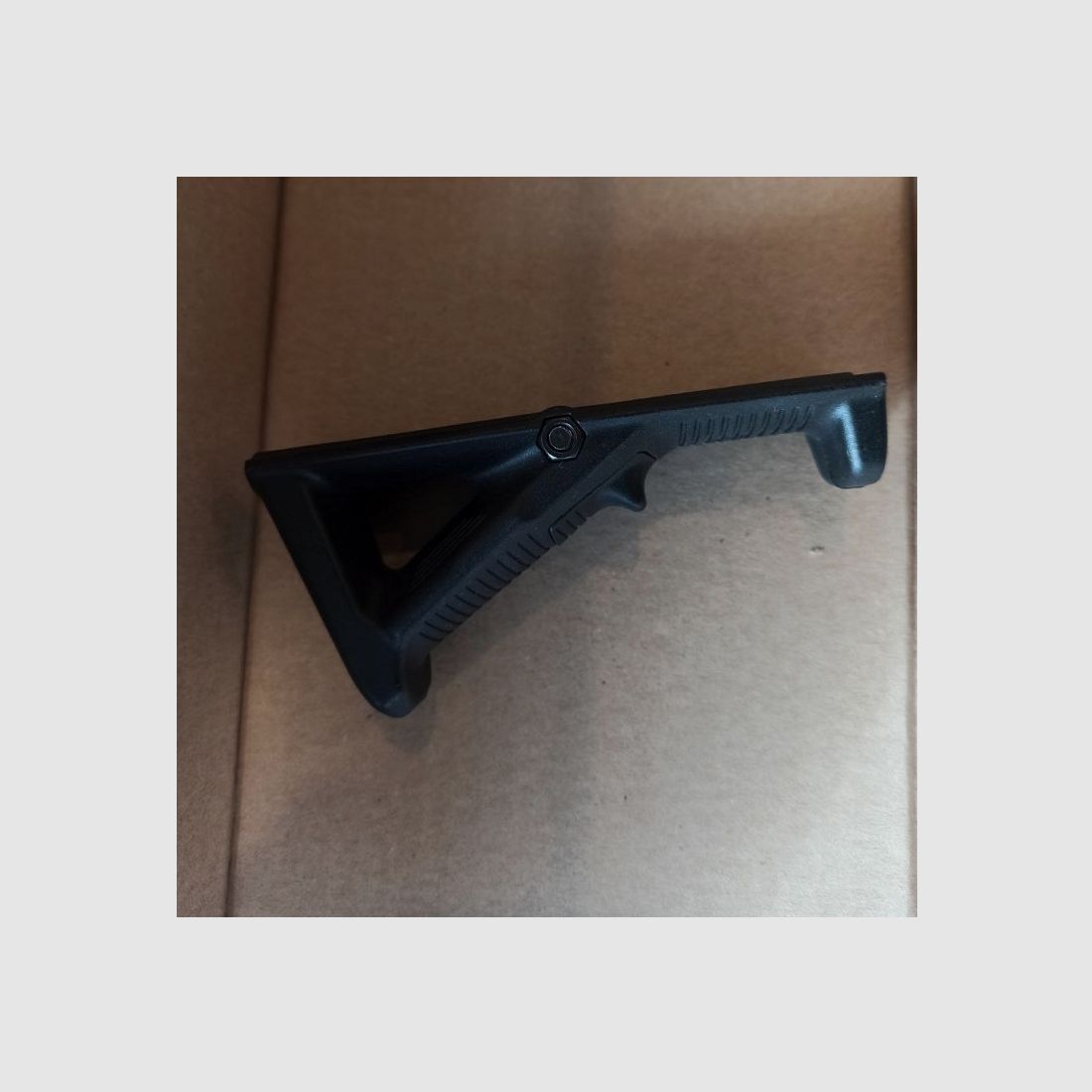 Angled handle RIS (A.N.-Limited)