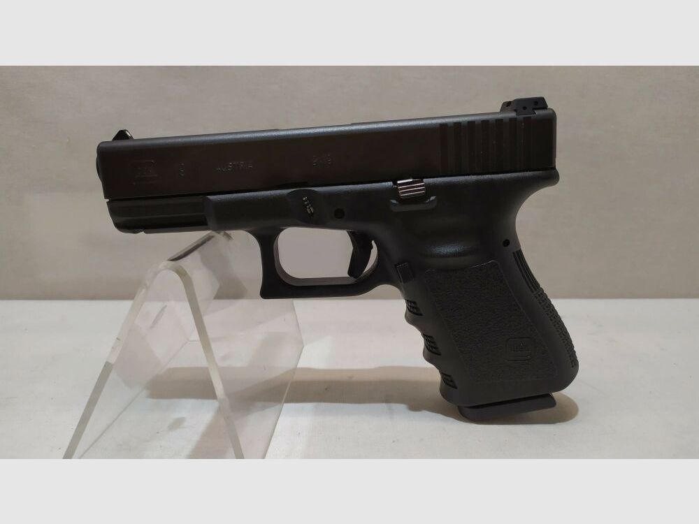 Glock 19