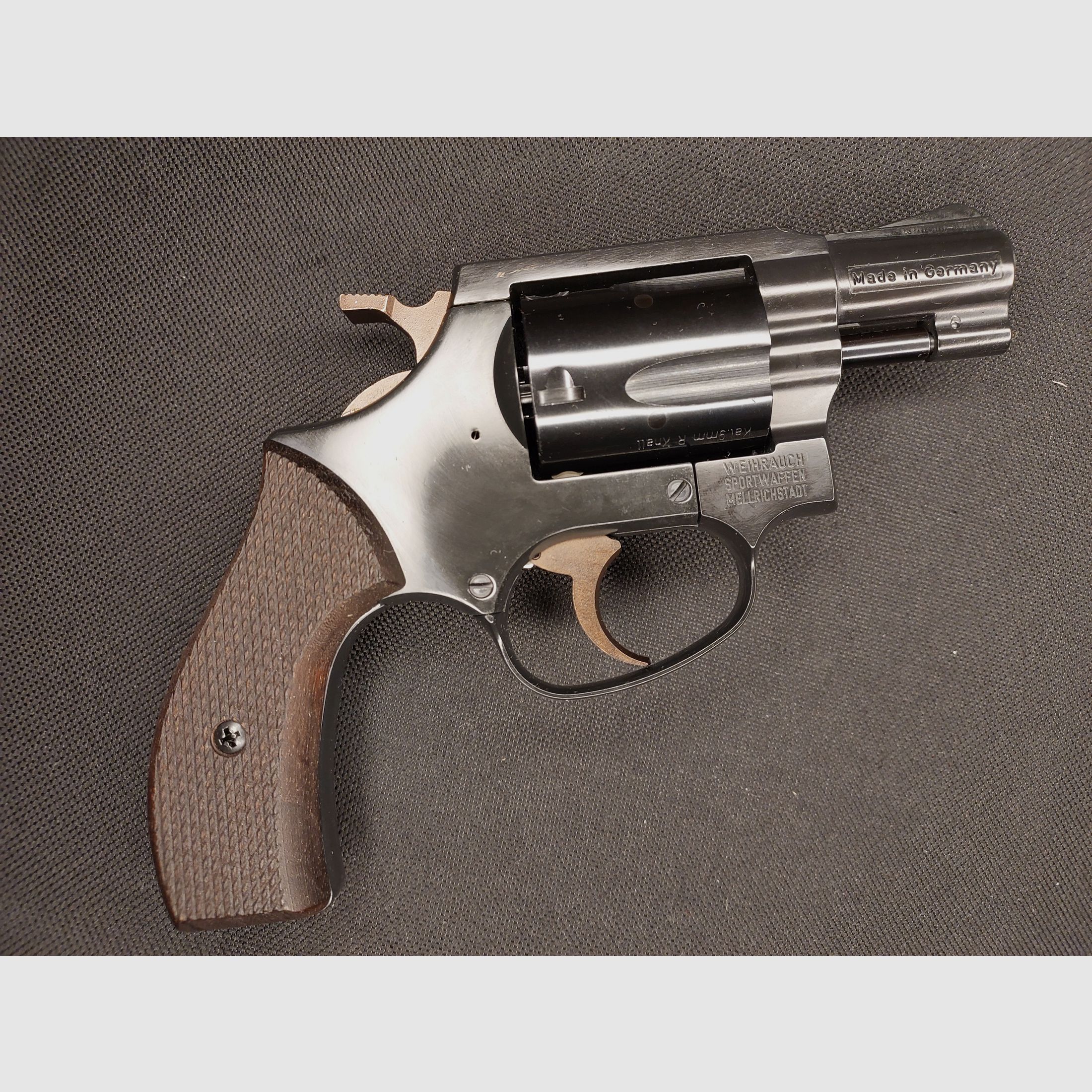 Weihrauch HW37 Kal. 9mm R.K. (PTB 887) OVP mit Holzgriffen - NEU (Arminius HW 37)