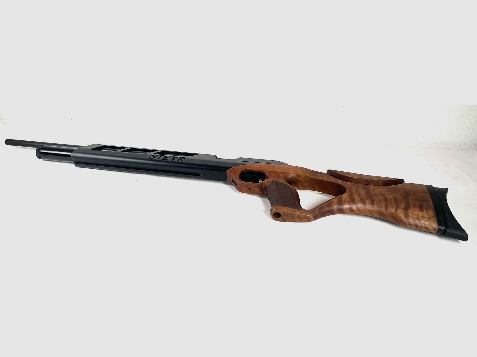 Steyr Sport Match wiatrówka Challenge Hunting