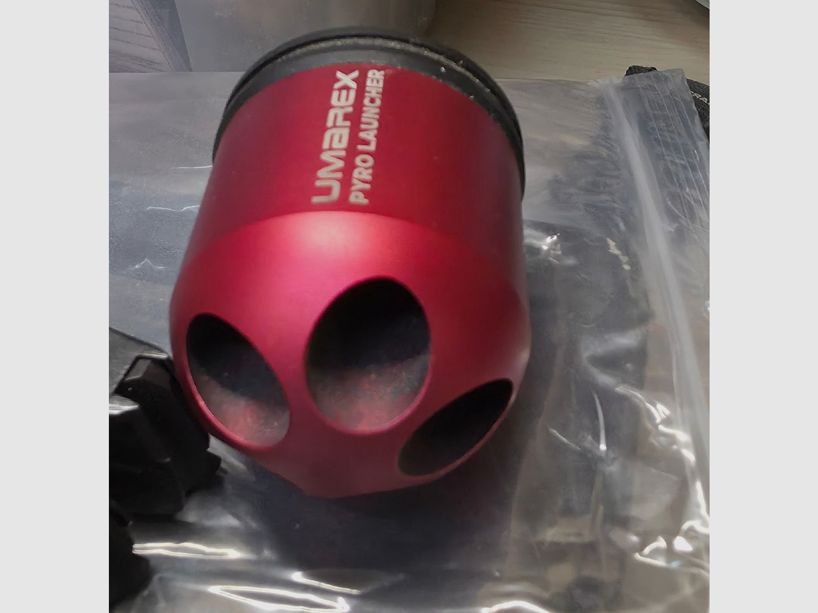 Zoraki 918 mit 3 Magazinen (25er) und Umarex Abschussbecher