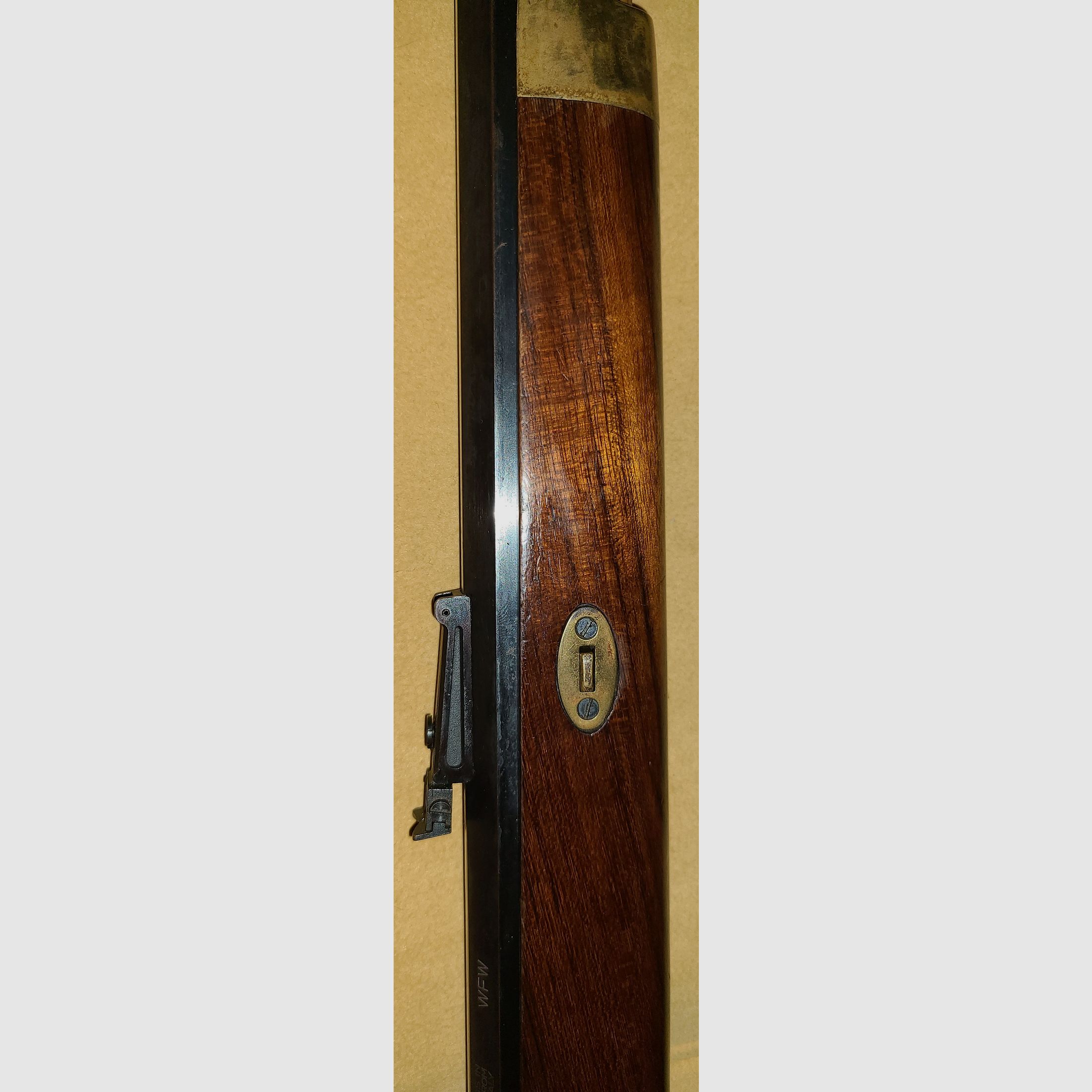 VORDERLADER BÜCHSE 383758 / cal. 45 / NUSSBRAUN / WFW / BLACK POWDER SCHWARZPULVER / HOLZ SCHAFT / TOP ZUSTAND