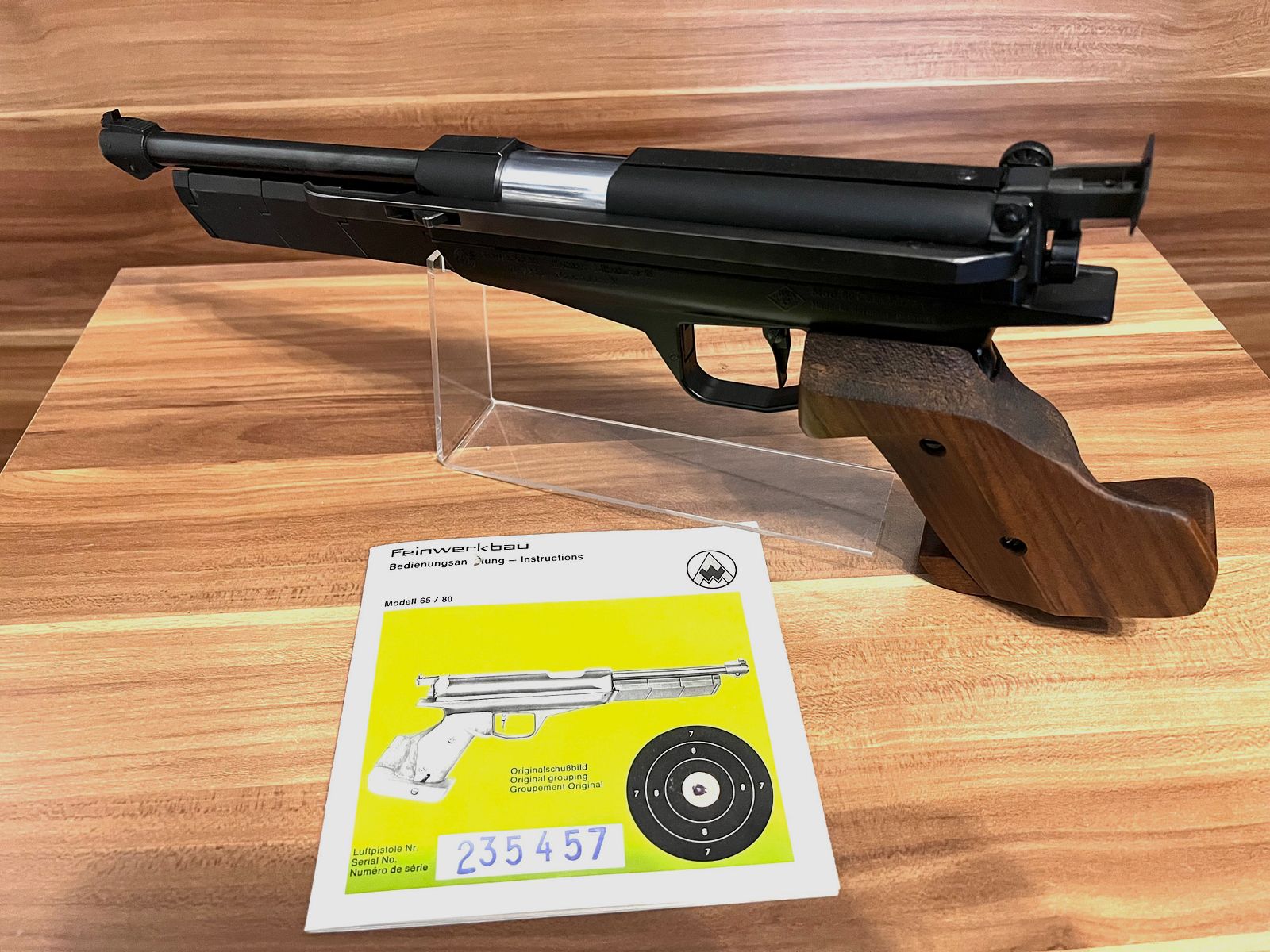 Match Luftpistole od Feinwerkbau, model 80.