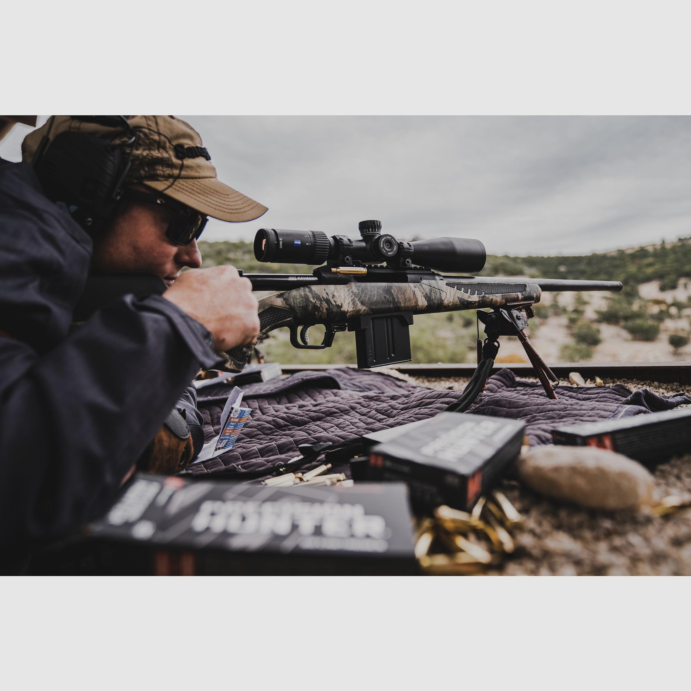 Savage Firearms Impulse Predator 20"/51cm .243Win. Straight-pull rifle with threaded barrel