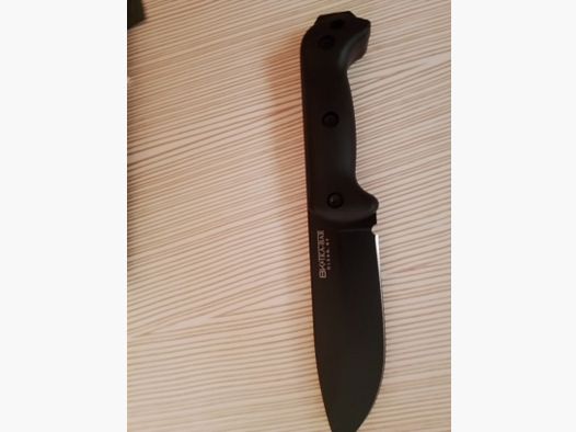 KaBar Becker Companion BK2
