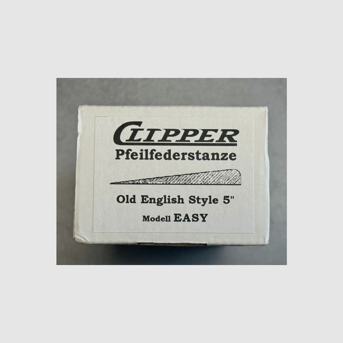 Pfeilfederstanze Clipper Old English RD 5 zoll TOP