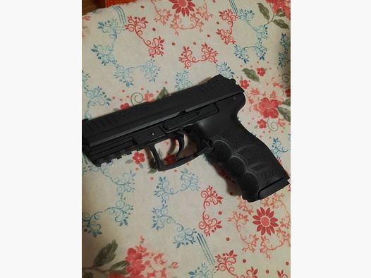 Heckler und Koch HK P30 / 9mm réplique de coup de feu de défense sous licence par Umarex