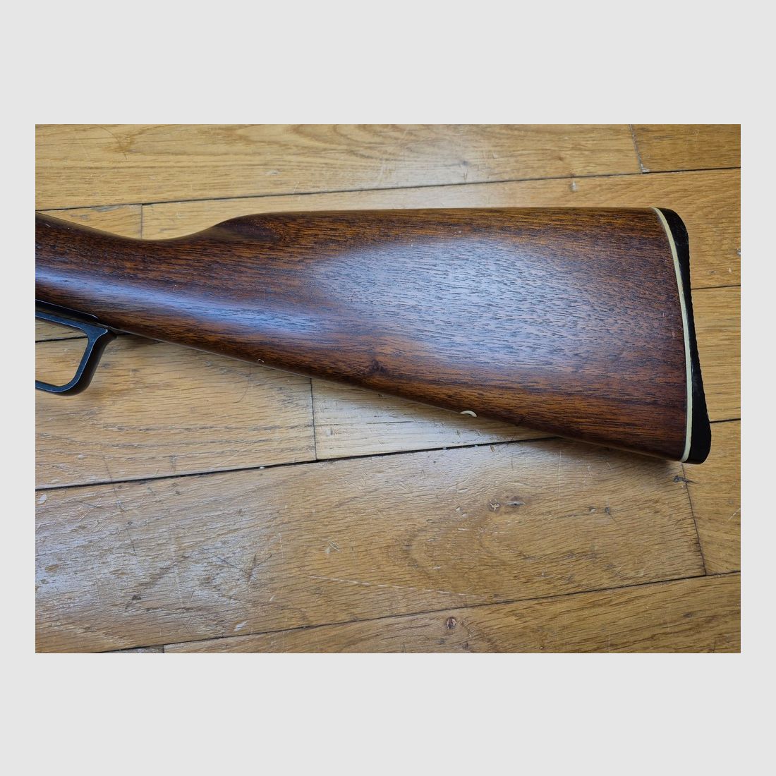 Bellissima e rara carabina a leva Marlin 336 – Cal. 30-30 – Raro marchio « JM » – Arma di fabbricazione Marlin prima del fallimento – Una vera Marlin di Marlin! – Superba lavorazione del 1973 – Regolazioni da sogno – Ottime condizioni! – TBE++, immagine 16 di 34