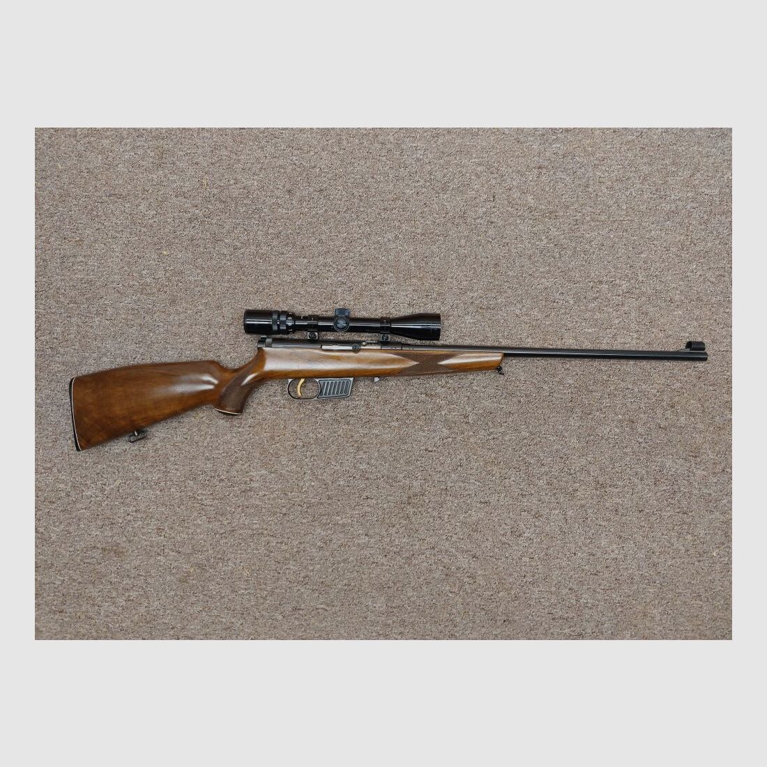 Rifle semiautomático Voere