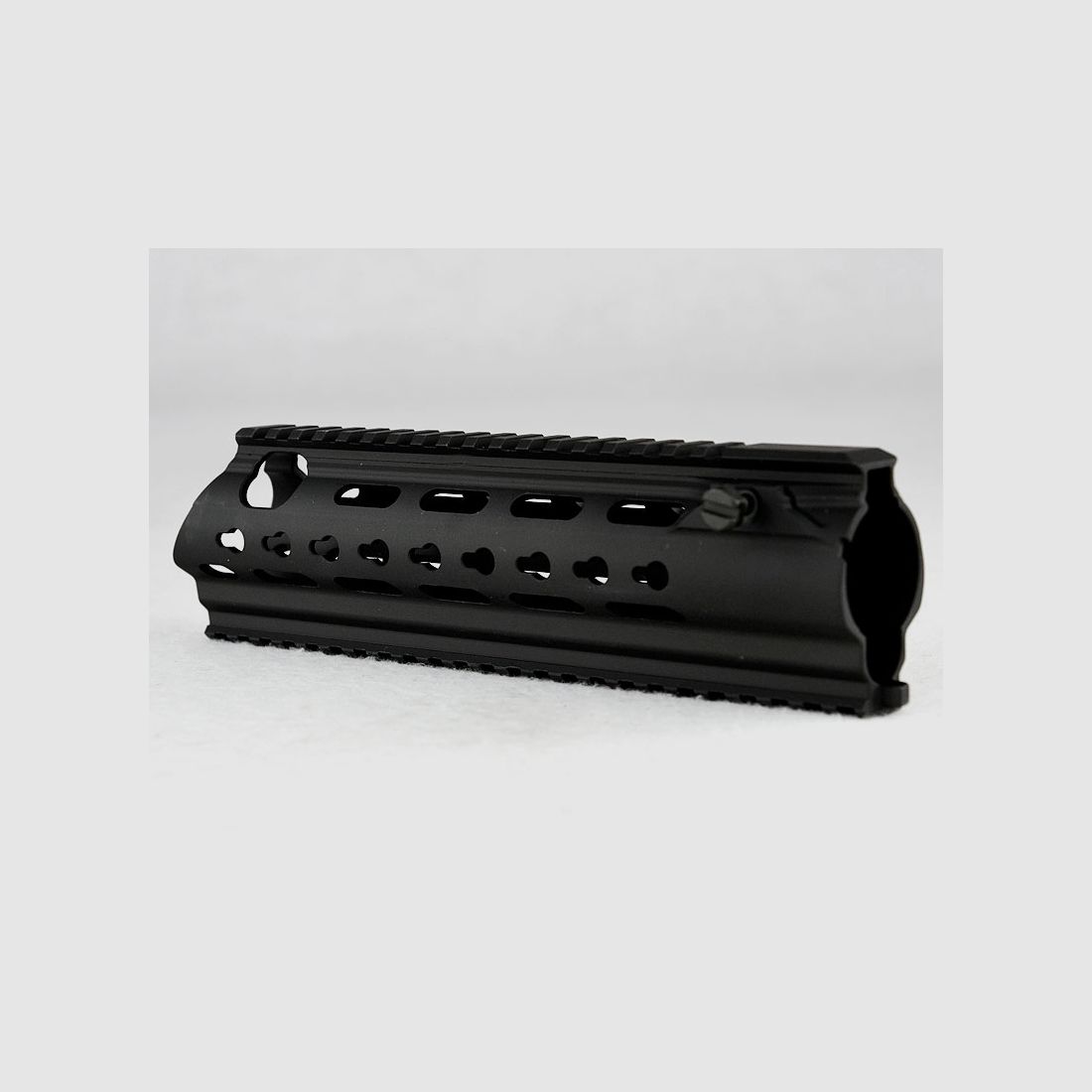 Heckler & Koch SLIMLINE handguard per MR223 NERO, per canna da 11"/14,5"/16,5" (handguard corto)