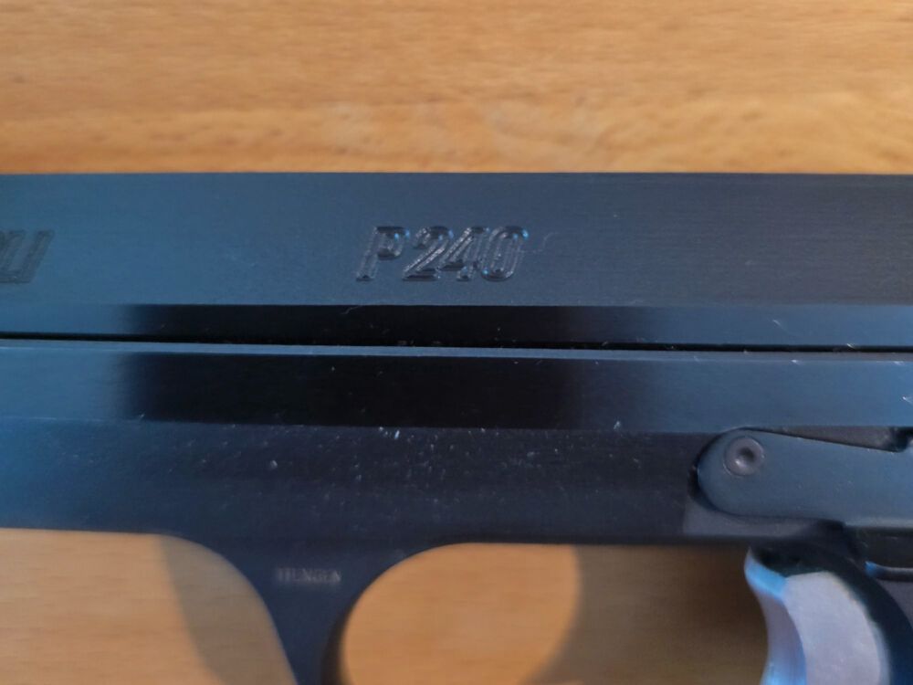 SIG Hämmerli P240